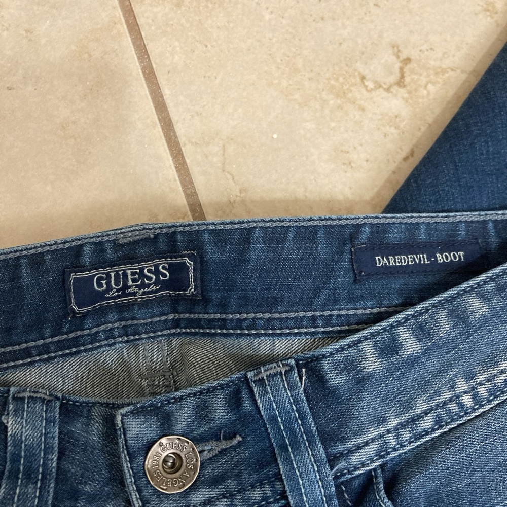 Guess Low Rise Daredevil Boot Jeans - Picture 4 of 8